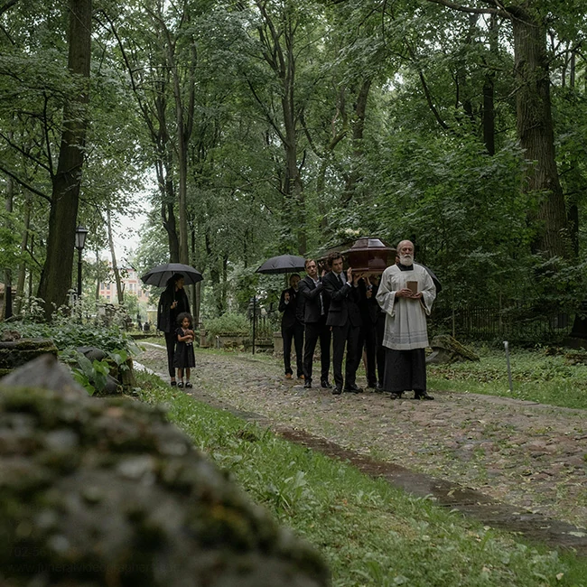 Virtual Memorial Service Production Near Woodlawn Cemetery